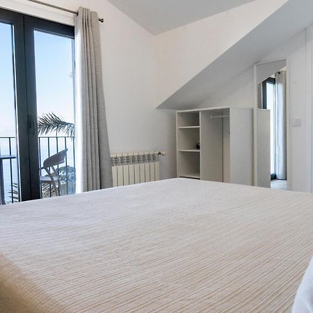 サン・ジョルジェ カーサ ダス プロテアス Bed & Breakfast エクステリア 写真