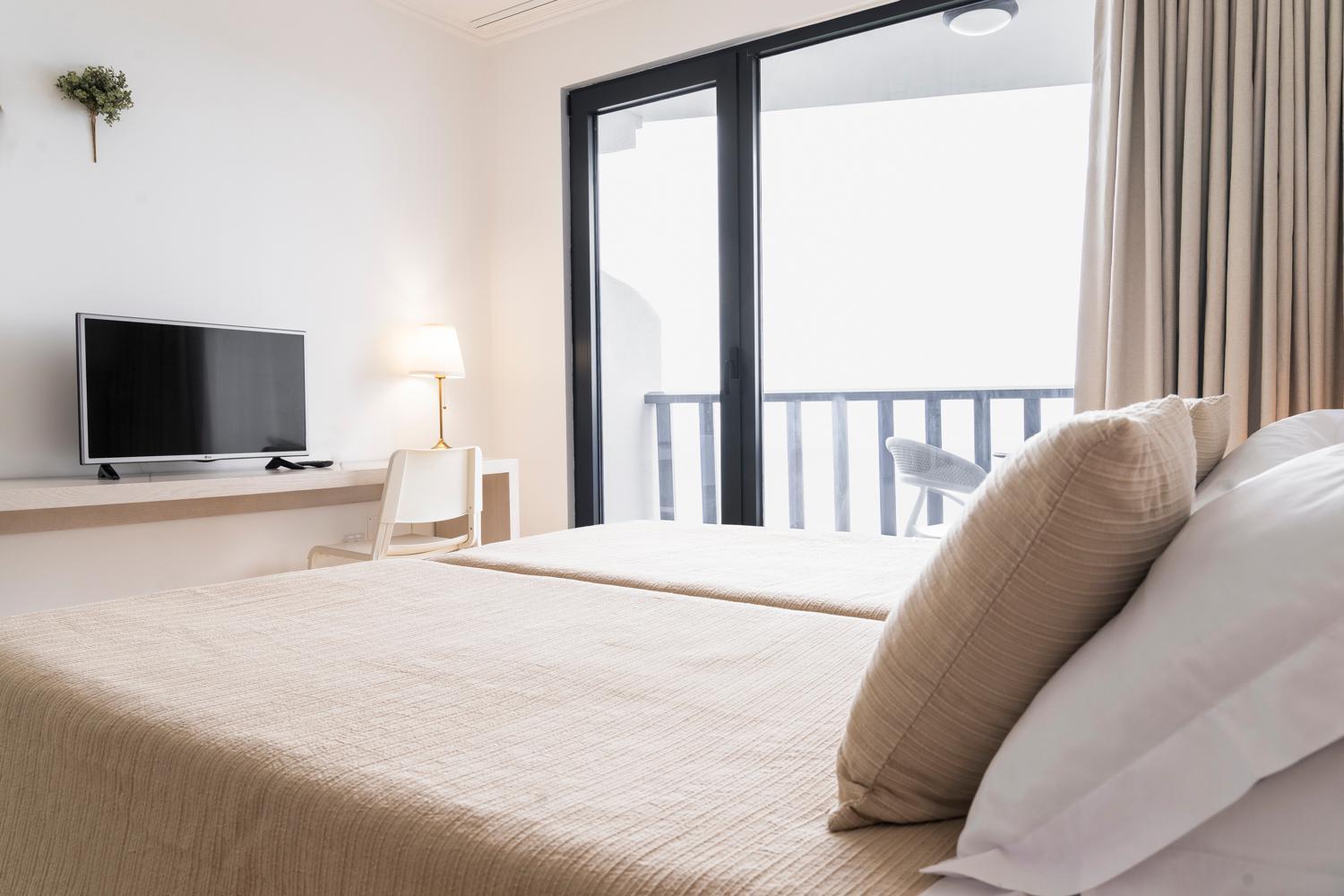 サン・ジョルジェ カーサ ダス プロテアス Bed & Breakfast エクステリア 写真